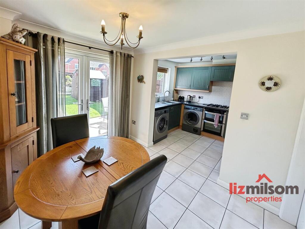 House in Derby - View 5