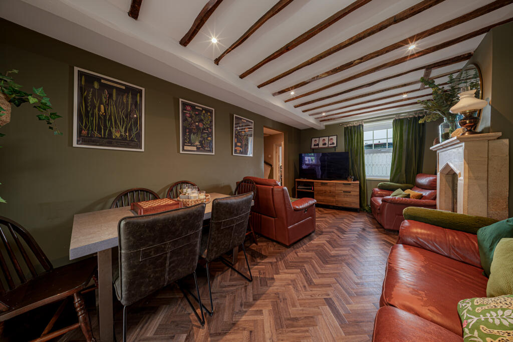 House in Bath - View 5