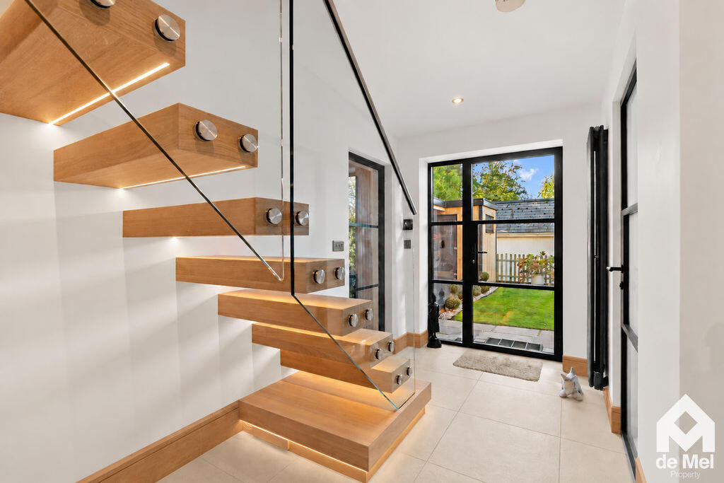 House in Tewkesbury, Alderton Fields, Alderton - View 2