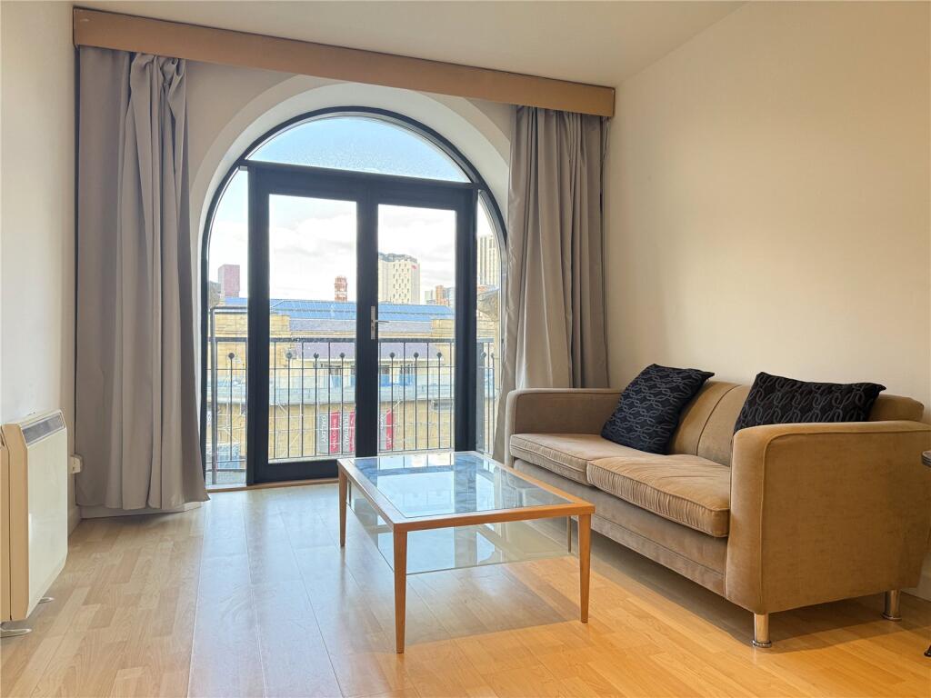 Apartment in Leeds - View 3