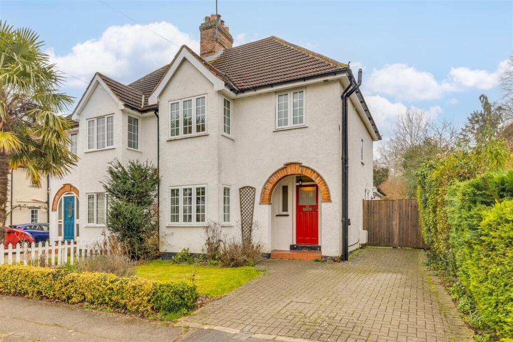 Main image of property: Rowan Crescent, Letchworth Garden City