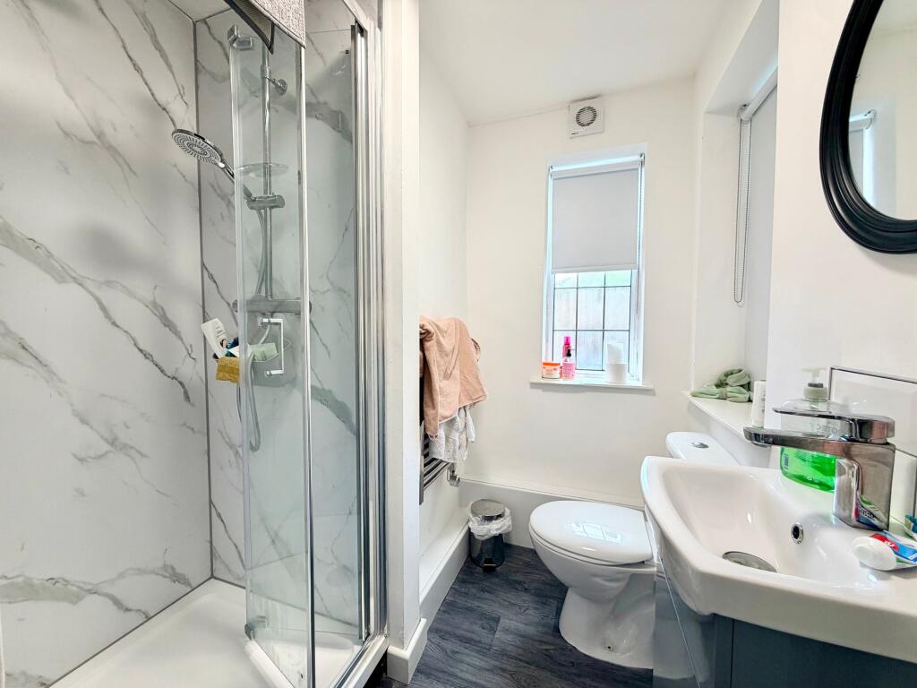 Apartment in Nottingham - View 4