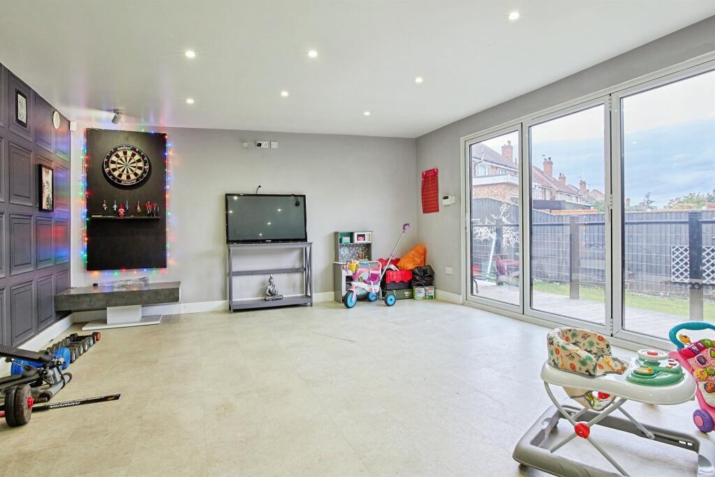 Loxley Avenue, BIRMINGHAM - More
