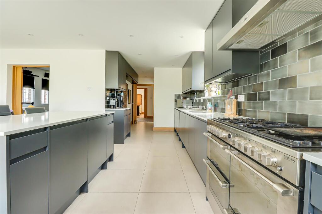 House in Southend-on-Sea, Leigh-on-Sea - View 5