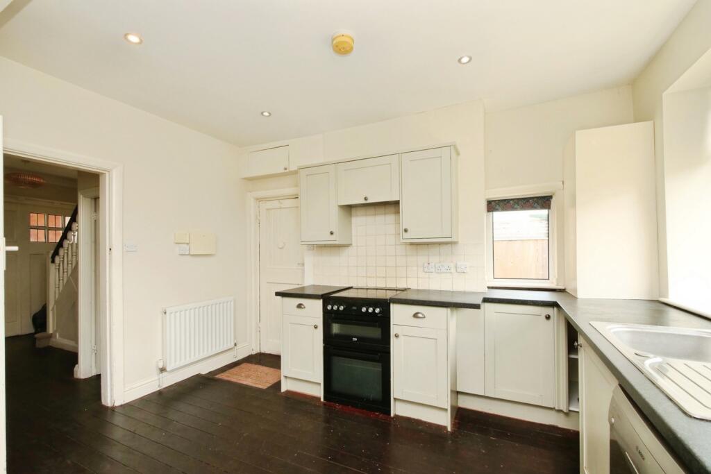 House in York - View 4