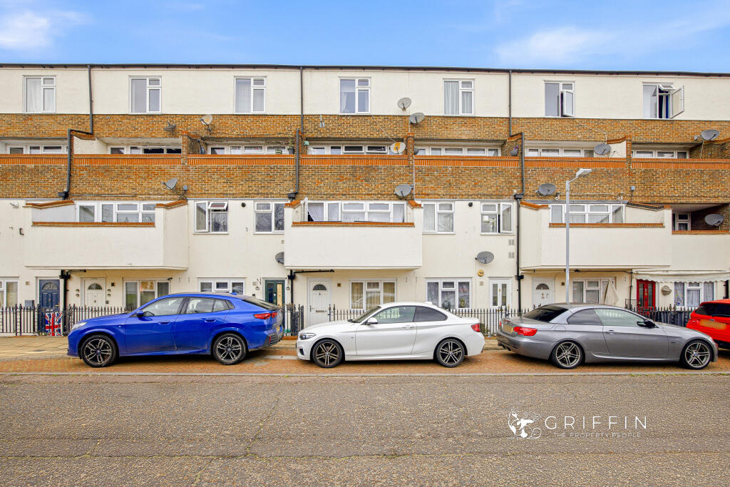 Main image of property: Centurion Way, Purfleet-On-Thames, RM19