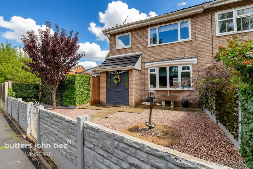 Llandovery Close, Winsford photo 2