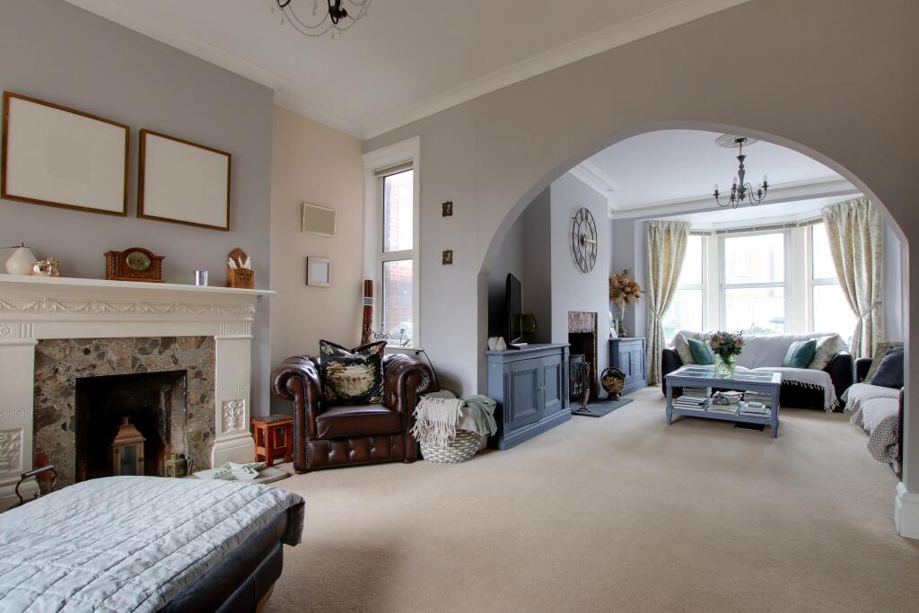 Grove Road, Fareham photo 2
