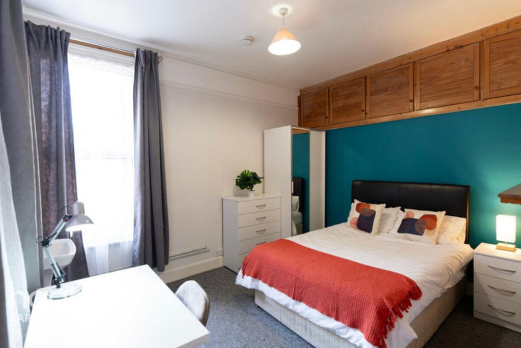 Main image of property: Waverley Road, READING