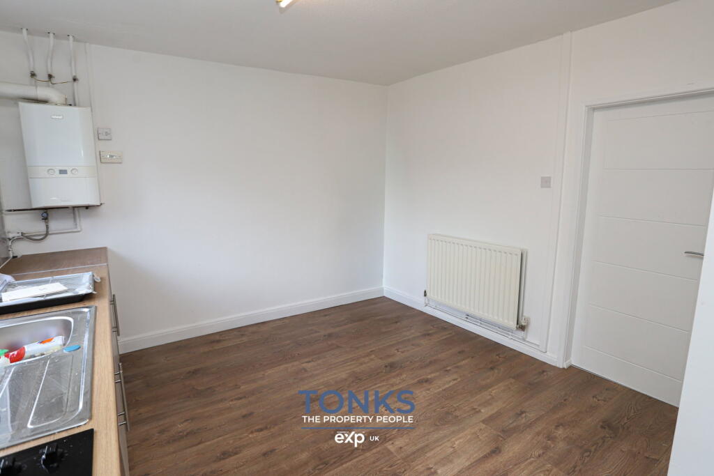 Hurst Green Road, Halesowen, B62 9PS - View 5