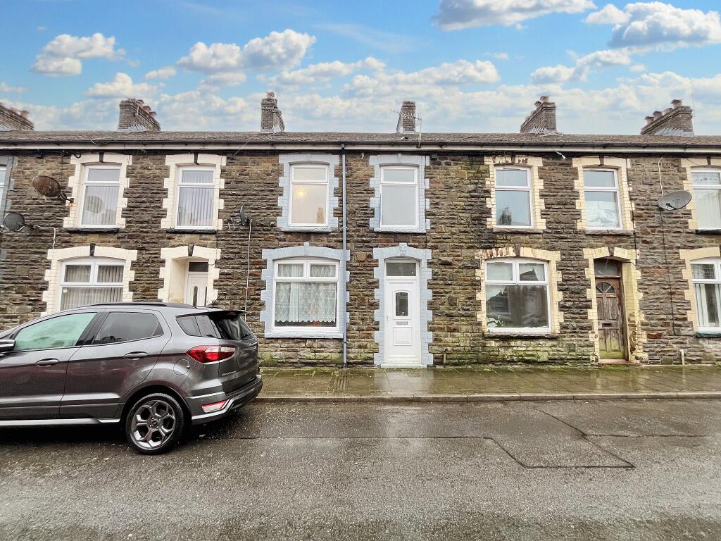 3-bed terraced on James Street, Maerdy, Ferndale, £100,000