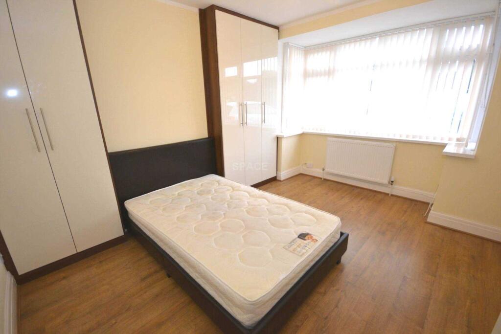 Main image of property: Erleigh Court Gardens, Reading