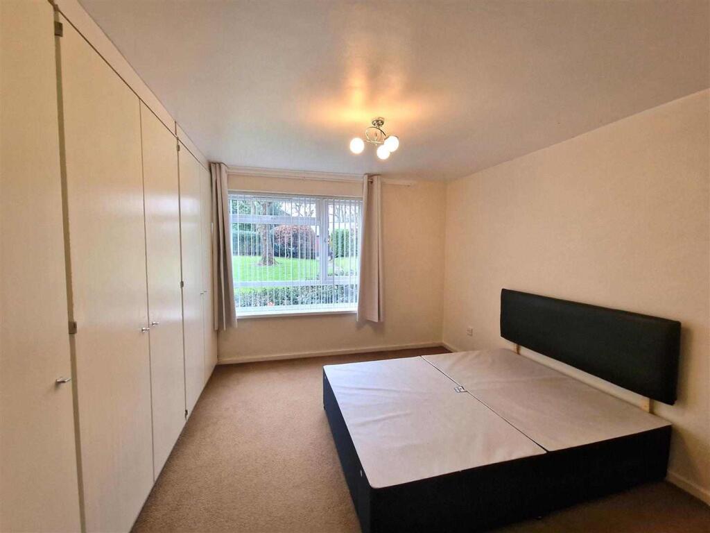 Apartment in Birmingham - More