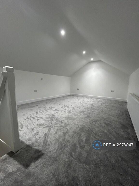 Main image of property: Lansdowne Road, Tonbridge, TN9