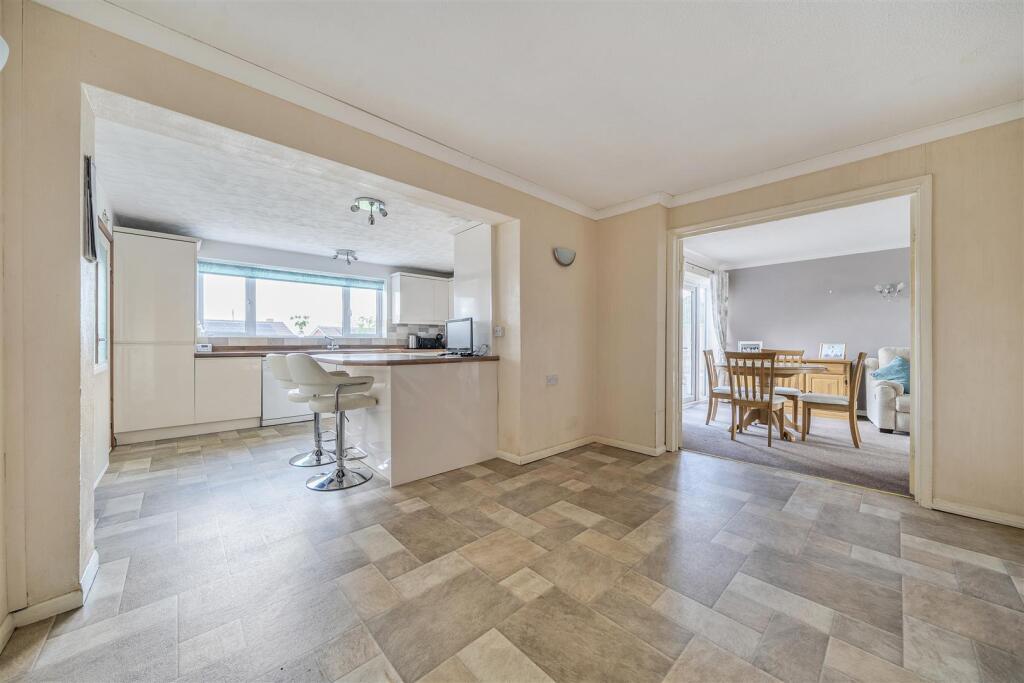 Fishers Close, Kilsby, Rugby, CV23 - More