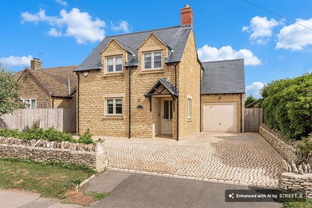 Main image of property: Sledges Rest, Lower End, Leafield, Witney, OX29 9QG