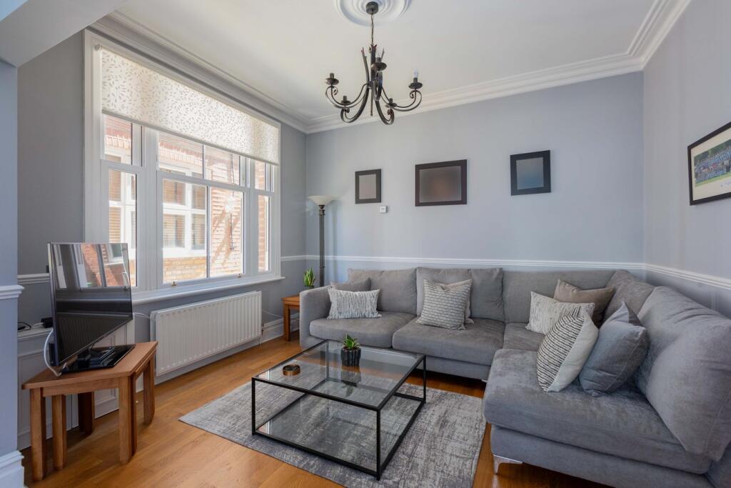 Sussex Place, Slough, SL1 - View 2