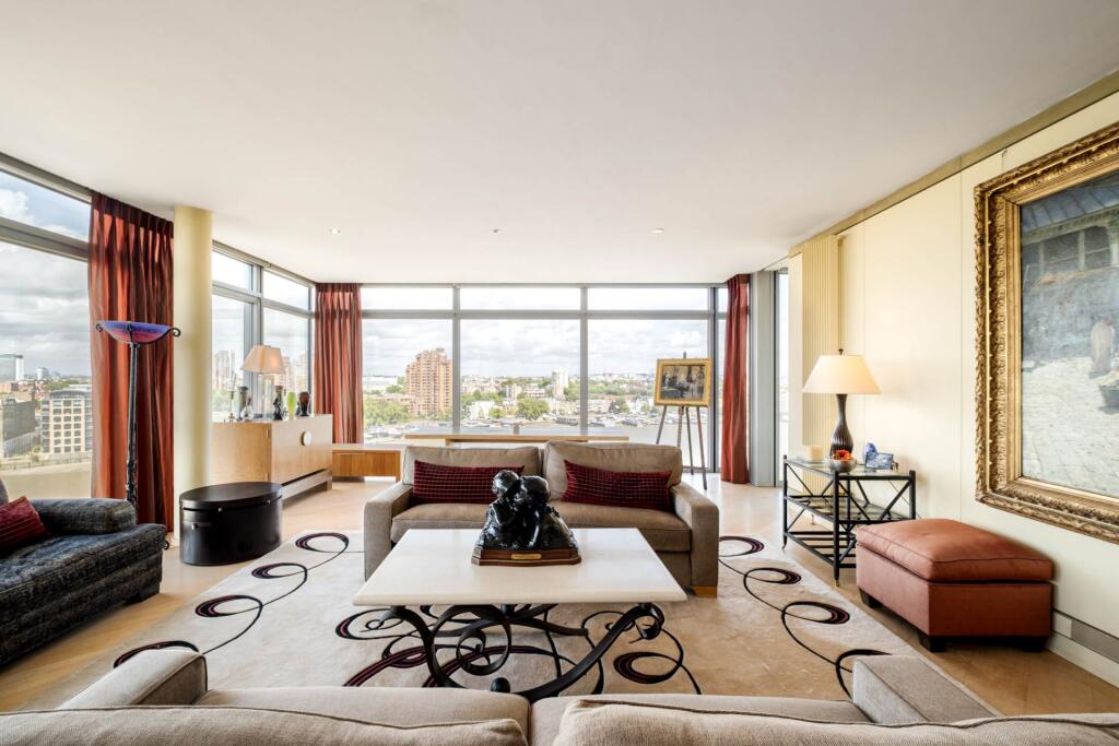 Main image of property: The Montevetro Building, SW11