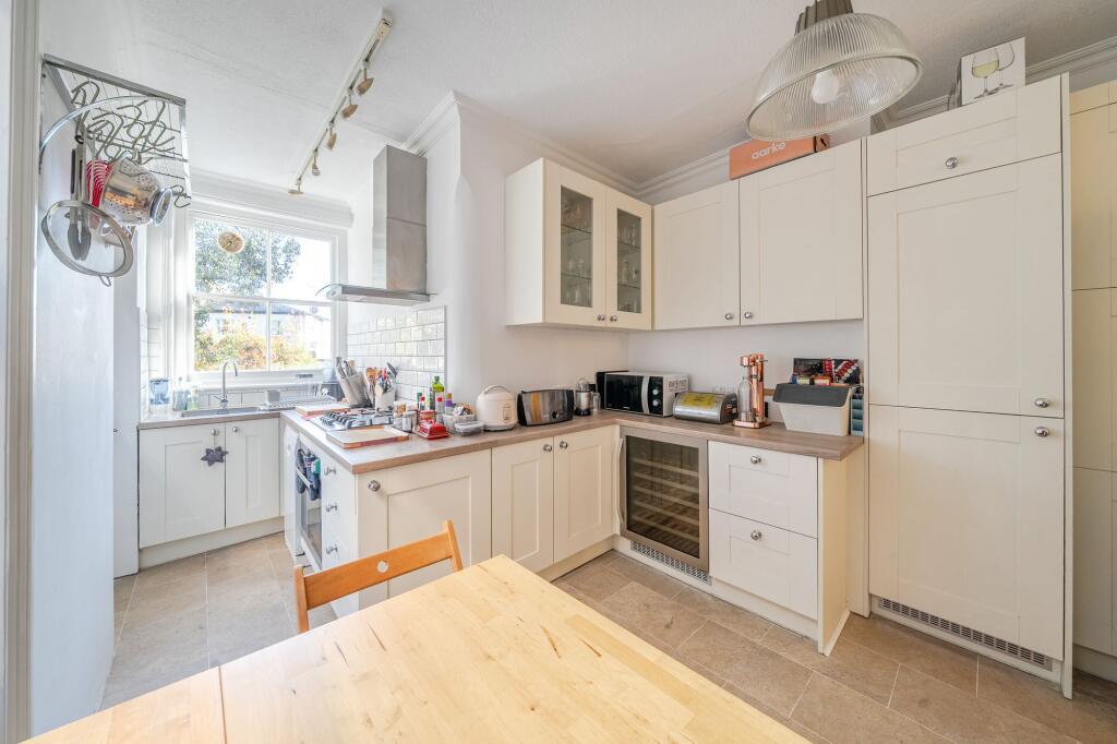 Apartment in London, Archway - View 2