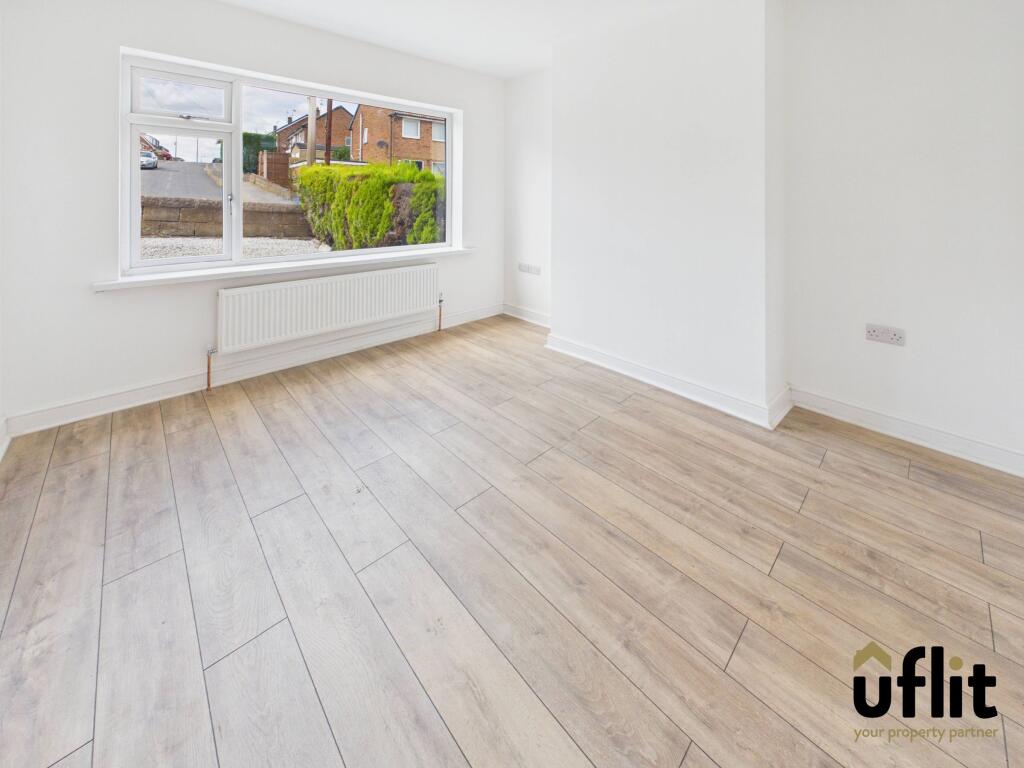 Sunnybank Crescent, Brinsworth, Rotherham photo 4
