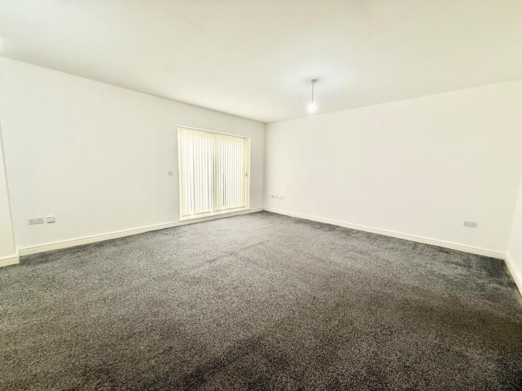 Apartment in Chester - View 2
