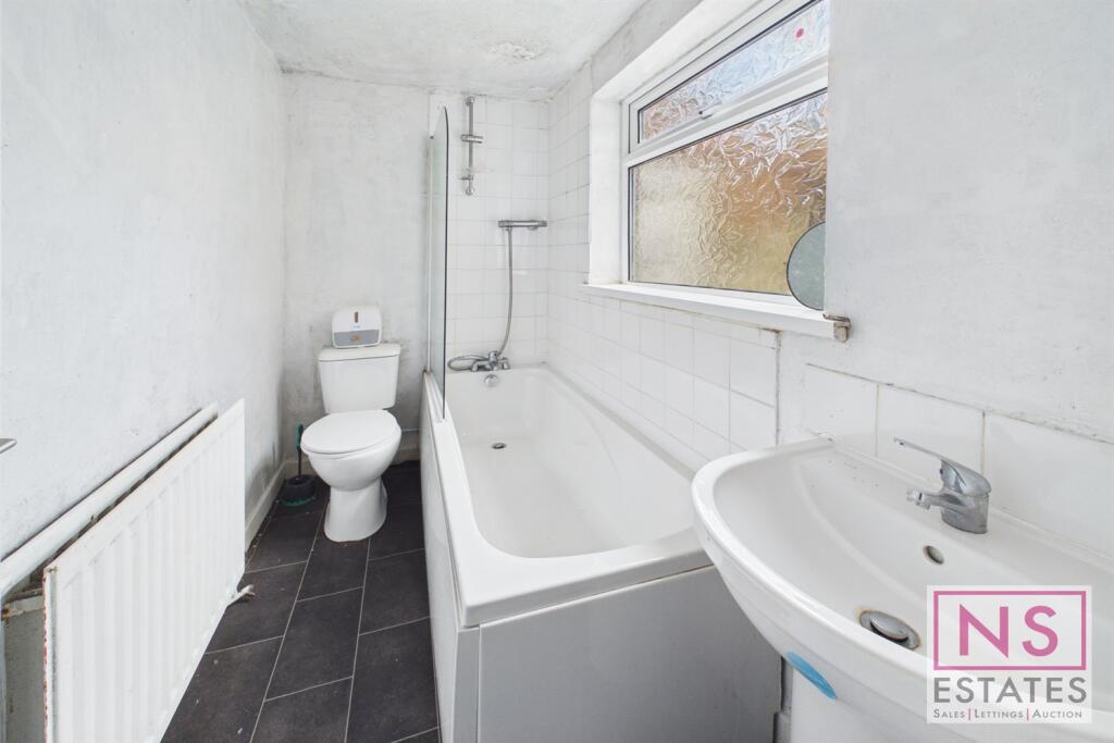 House in Middlesbrough - View 4