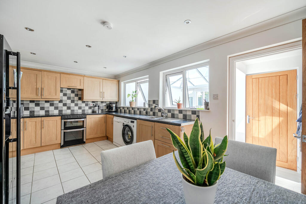 House in Truro - View 4