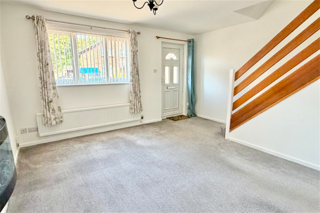 House in Nottingham, Beeston - More