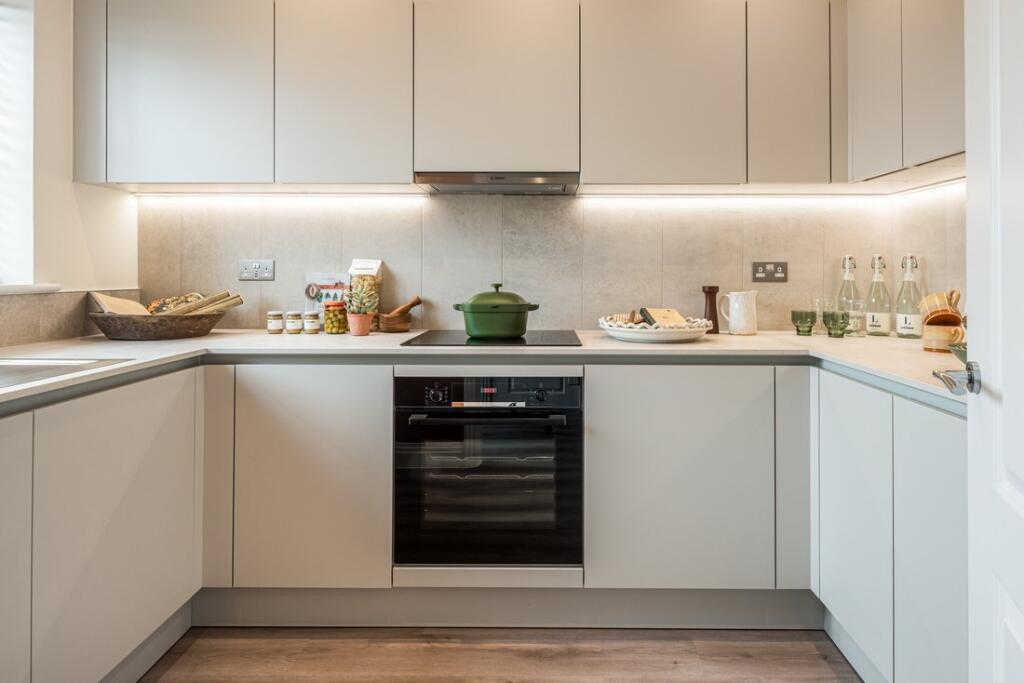 House in South Oxfordshire, Wallingford - More