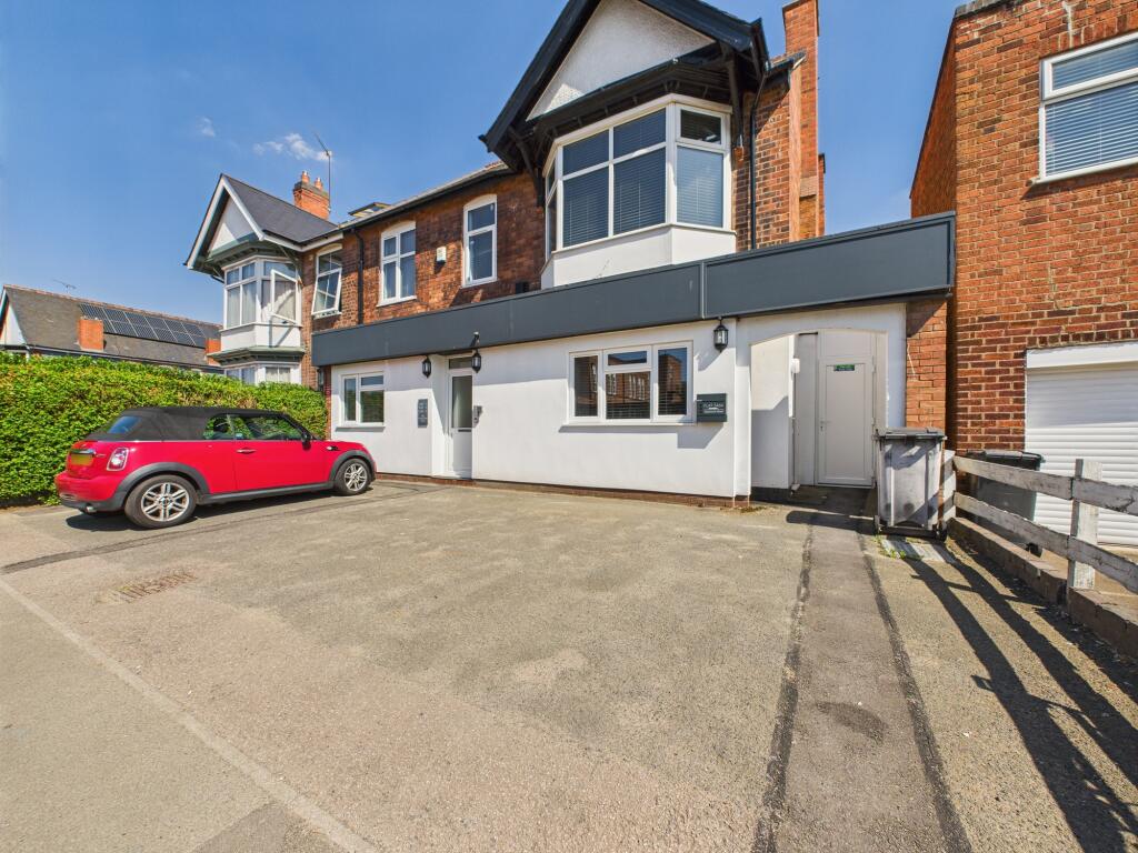 Main image of property: Aylestone Road, Aylestone, Leicester, LE2