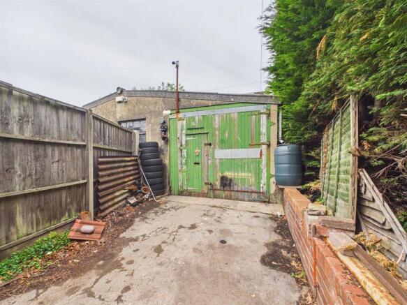 16 Workshop Salisbury Road.jpg
