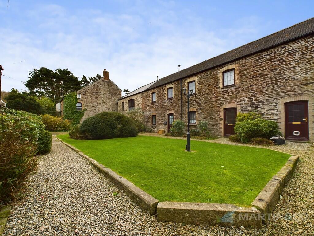 Main image of property: The Courtyard, Penmount