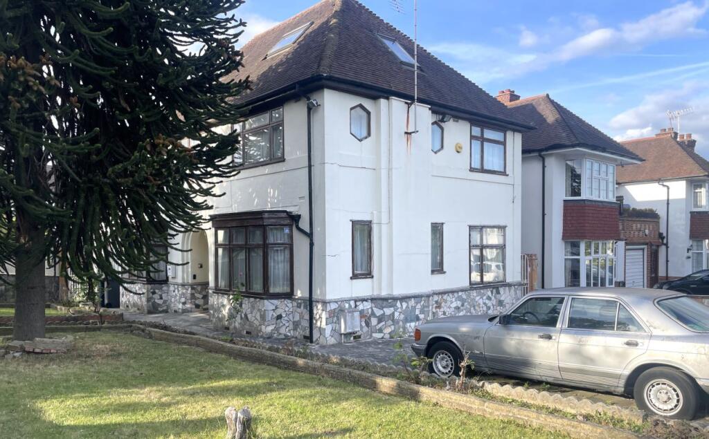 602 High Road, North Finchley, N12 0AA photo 4