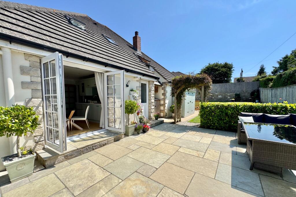 Harmans Cross - View 4