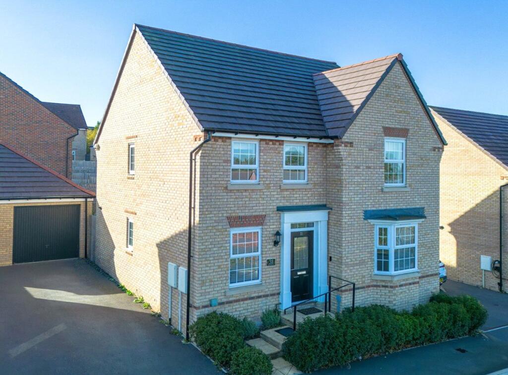 Main image of property: Joslin Crescent, Didcot, Oxfordshire, OX11
