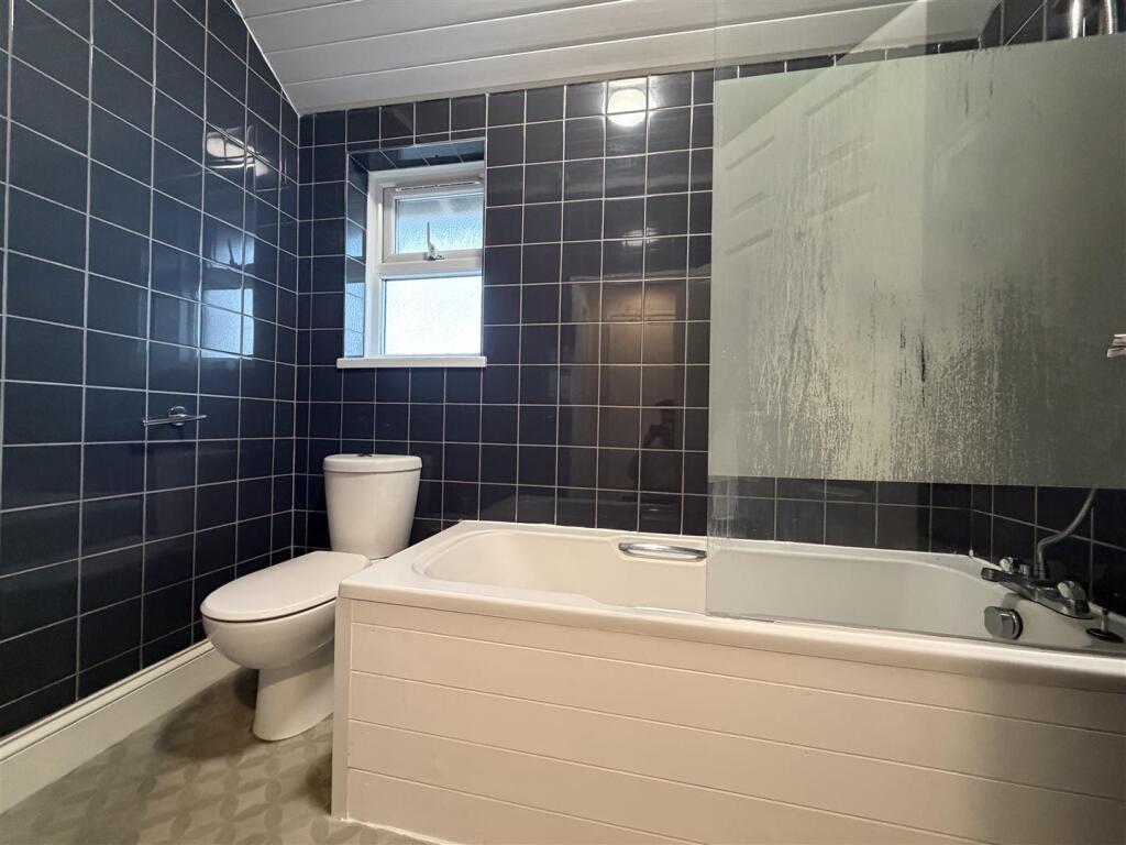 Apartment in Torquay - View 5