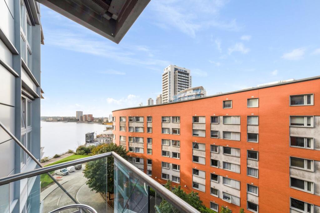 Main image of property: New Providence Wharf, E14