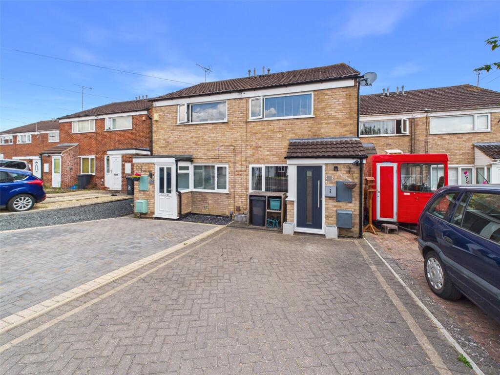 Main image of property: Fieldcourt Gardens, Quedgeley, Gloucester, Gloucestershire, GL2