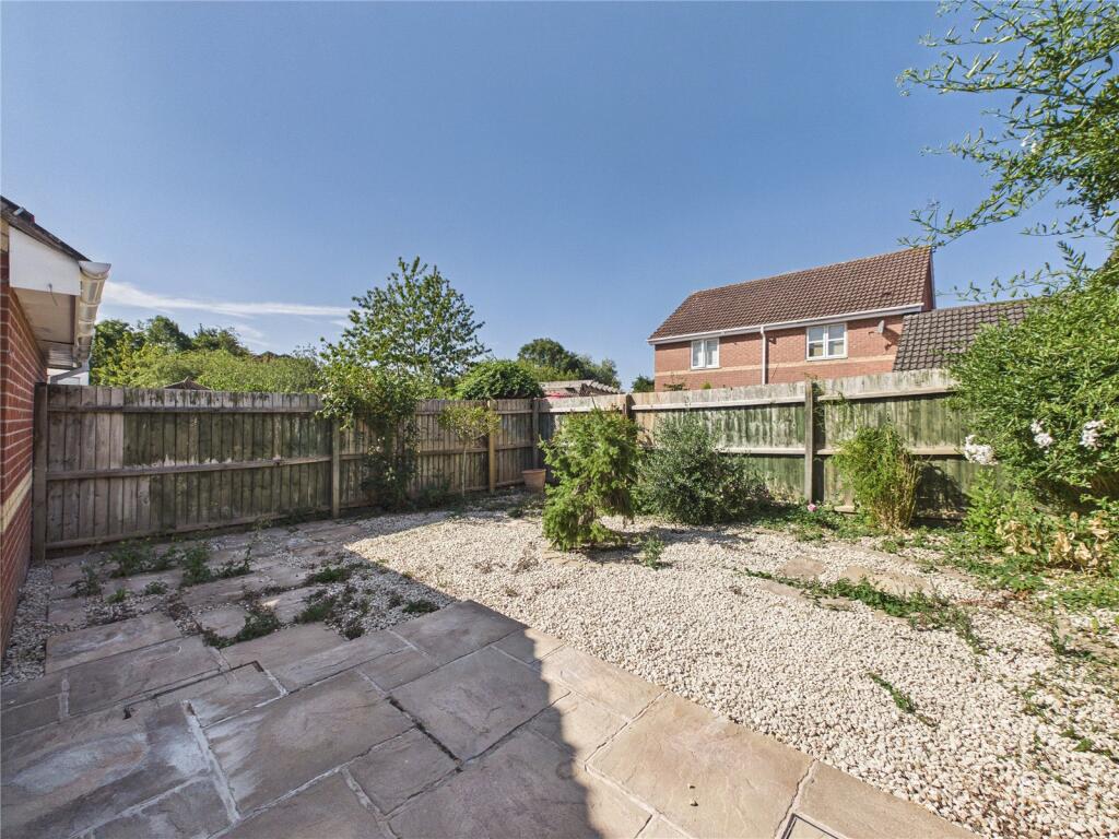 House in Worcester - More