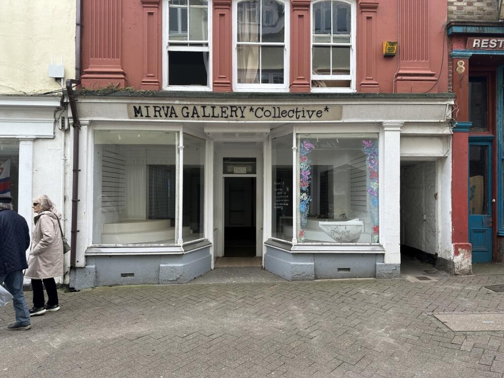 Main image of property: , 6-7 Causewayhead, Penzance