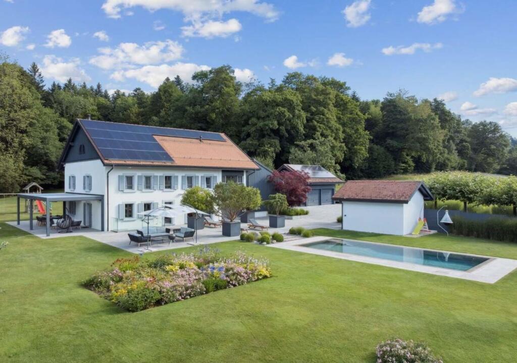 Main image of property: Vaud, Lausanne
