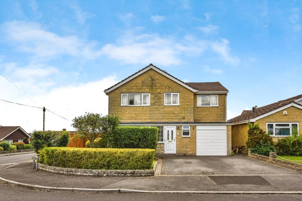 4 bed detached - Fairfield Close, Frome, BA11 image 3
