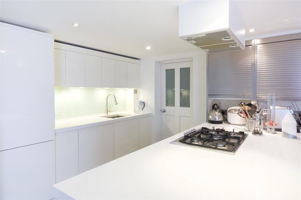 House in London - View 4