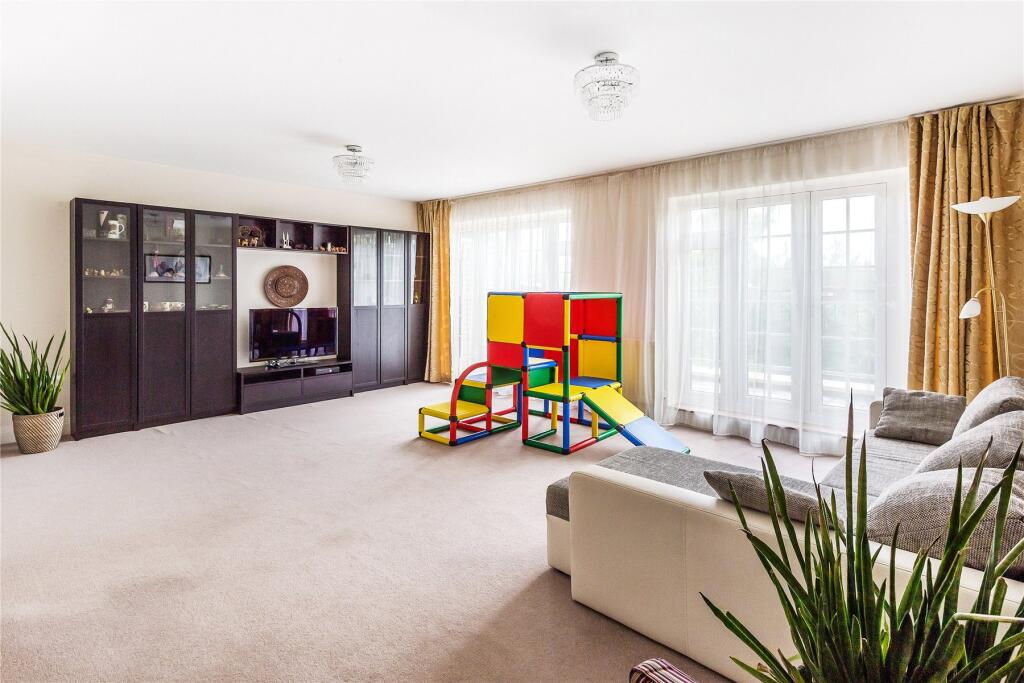 House in Guildford - View 5