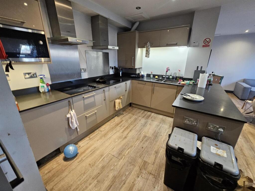 Main image of property: Stanford Street, Nottingham