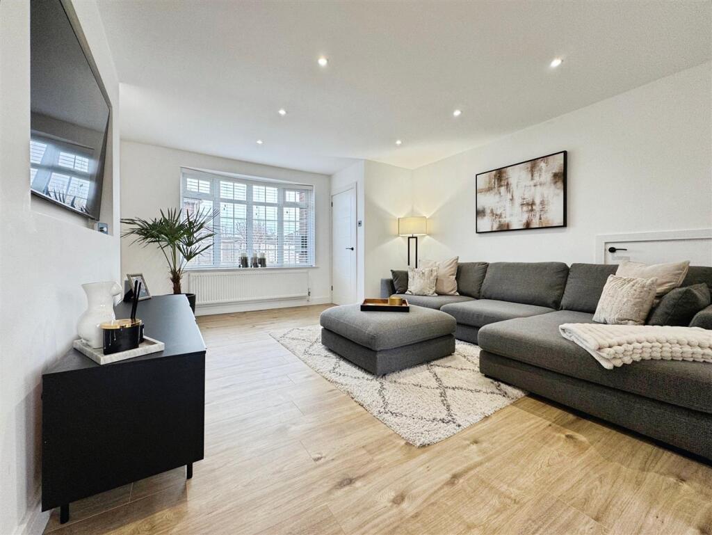 House in Sheffield - View 3