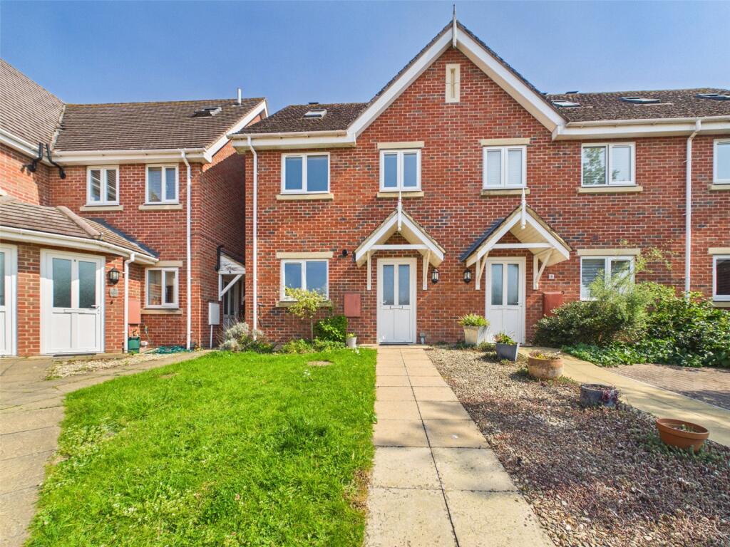 Main image of property: Alms Close, Churchdown, Gloucester, Gloucestershire, GL3