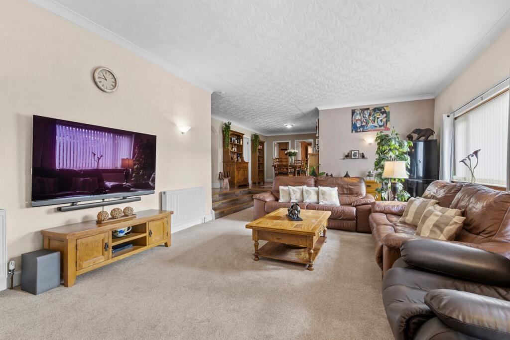 House in Kilmarnock, East Ayrshire - View 5