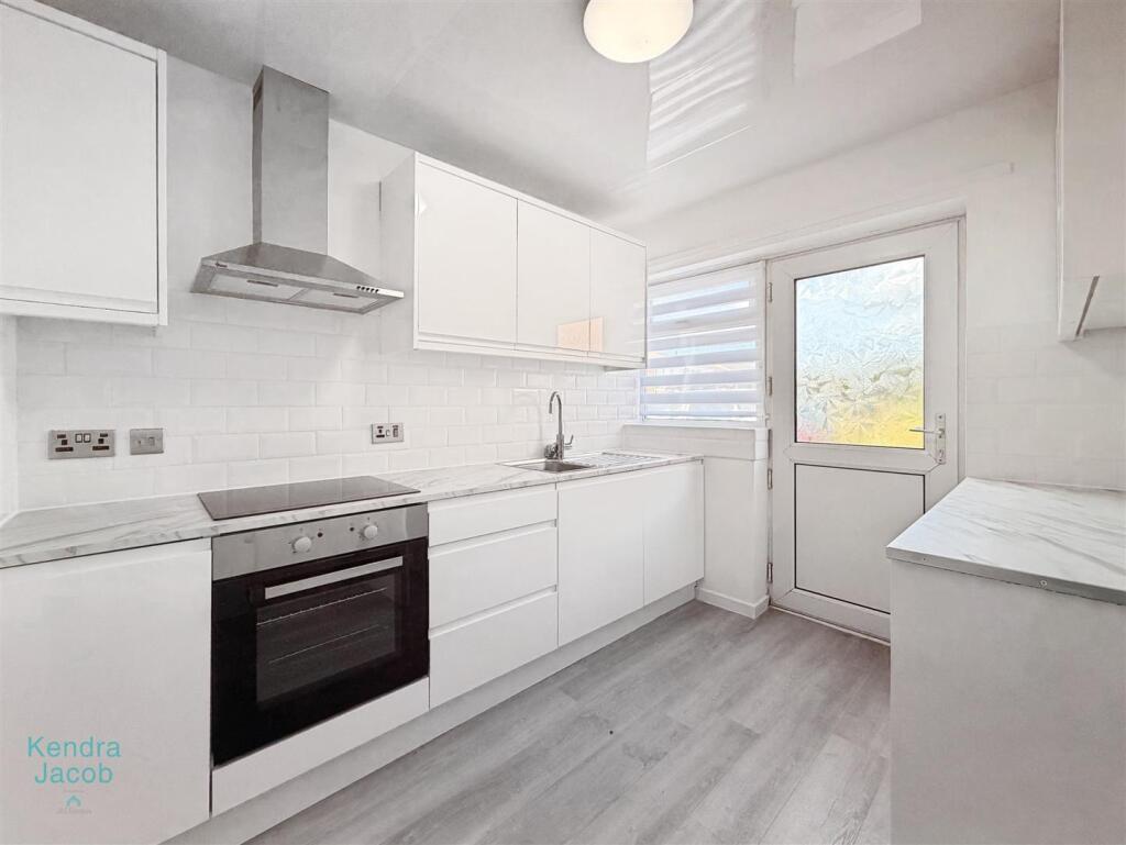 House in Sheffield - View 2
