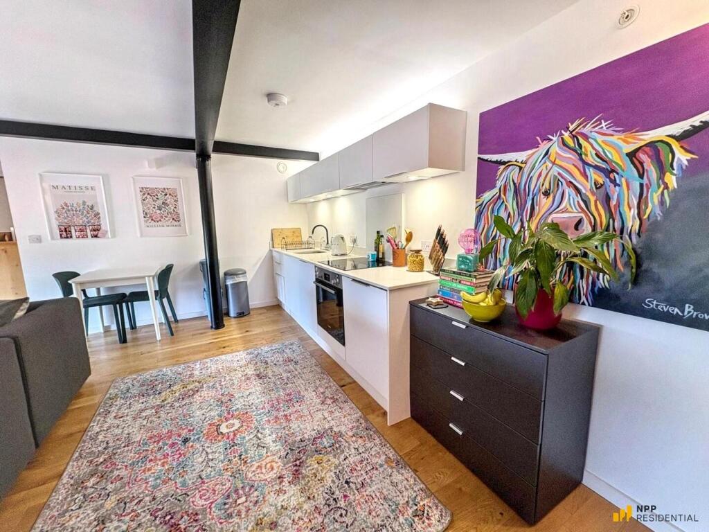 Apartment in Stockport - View 4